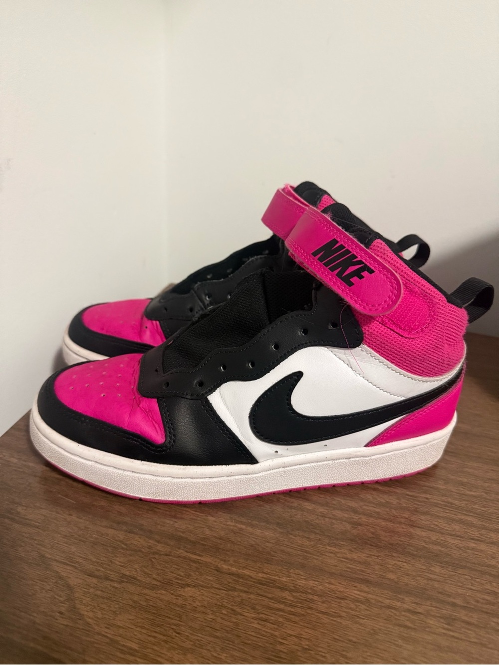 Nike Kids High-Top Sneakers - Pink Black White
